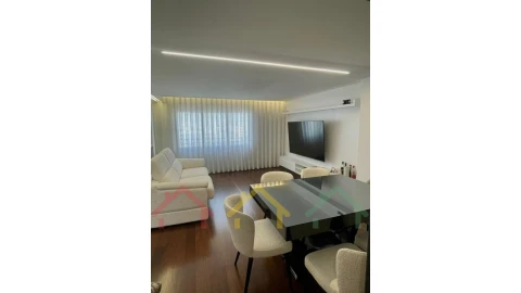 Apartamento T2 para Venda em Matosinhos e Leça da Palmeira