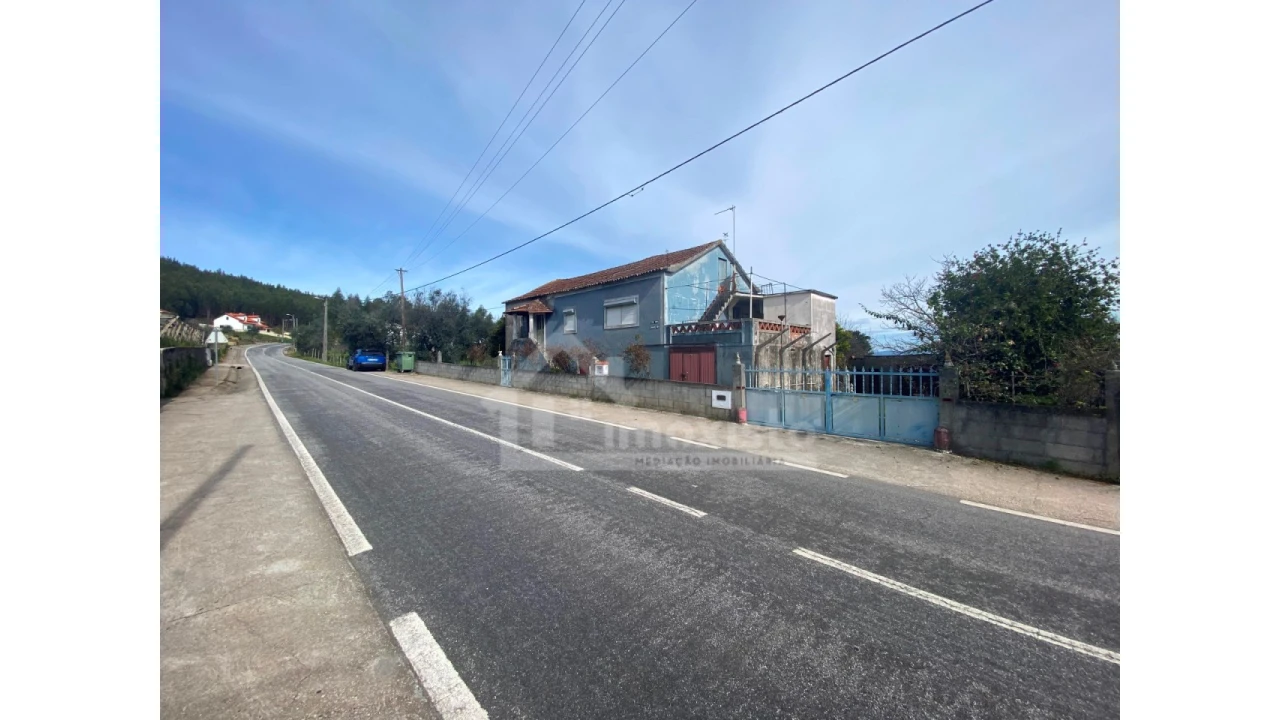 Moradia T3 para Venda em Figueiró dos Vinhos e Bairradas Foto 1