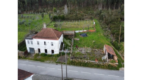Moradia T4 para Venda em Figueiró dos Vinhos e Bairradas