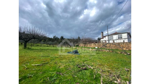 Moradia T4 para Venda em Figueiró dos Vinhos e Bairradas