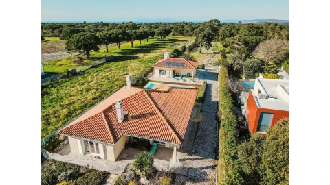 Moradia T3 para Venda em Sesimbra (Castelo)