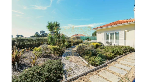 Moradia T3 para Venda em Sesimbra (Castelo)