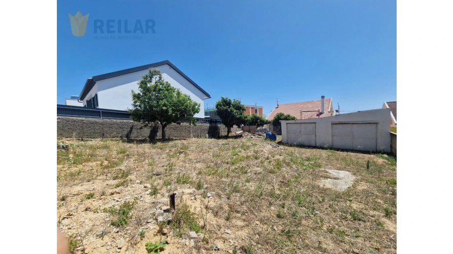 Terreno para Venda em Póvoa de Santa Iria e Forte da Casa Foto 1