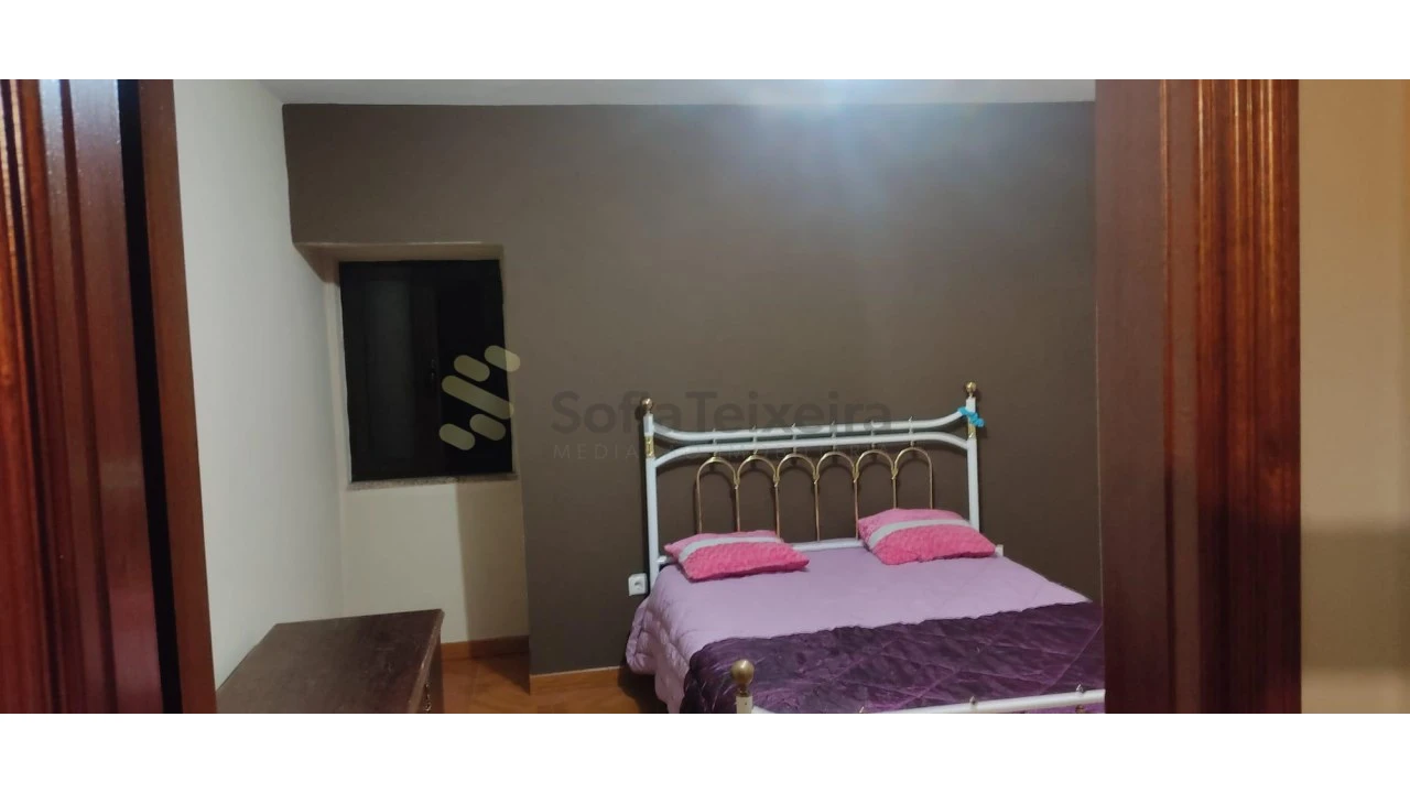 Quinta T2 para Venda em Gestaço Foto 4