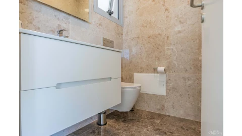 Moradia T2 para Venda em Arco da Calheta