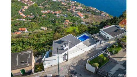 Moradia T2 para Venda em Arco da Calheta