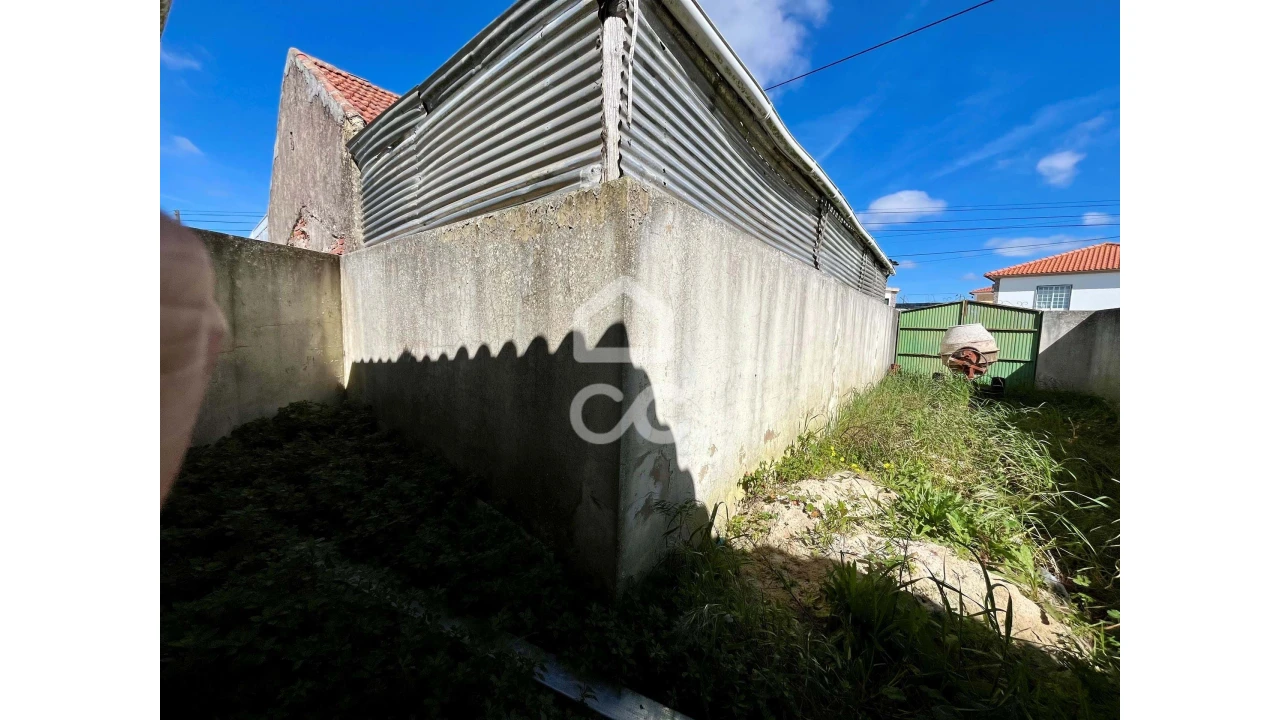 Moradia T1 para Venda em Moita dos Ferreiros Foto 7