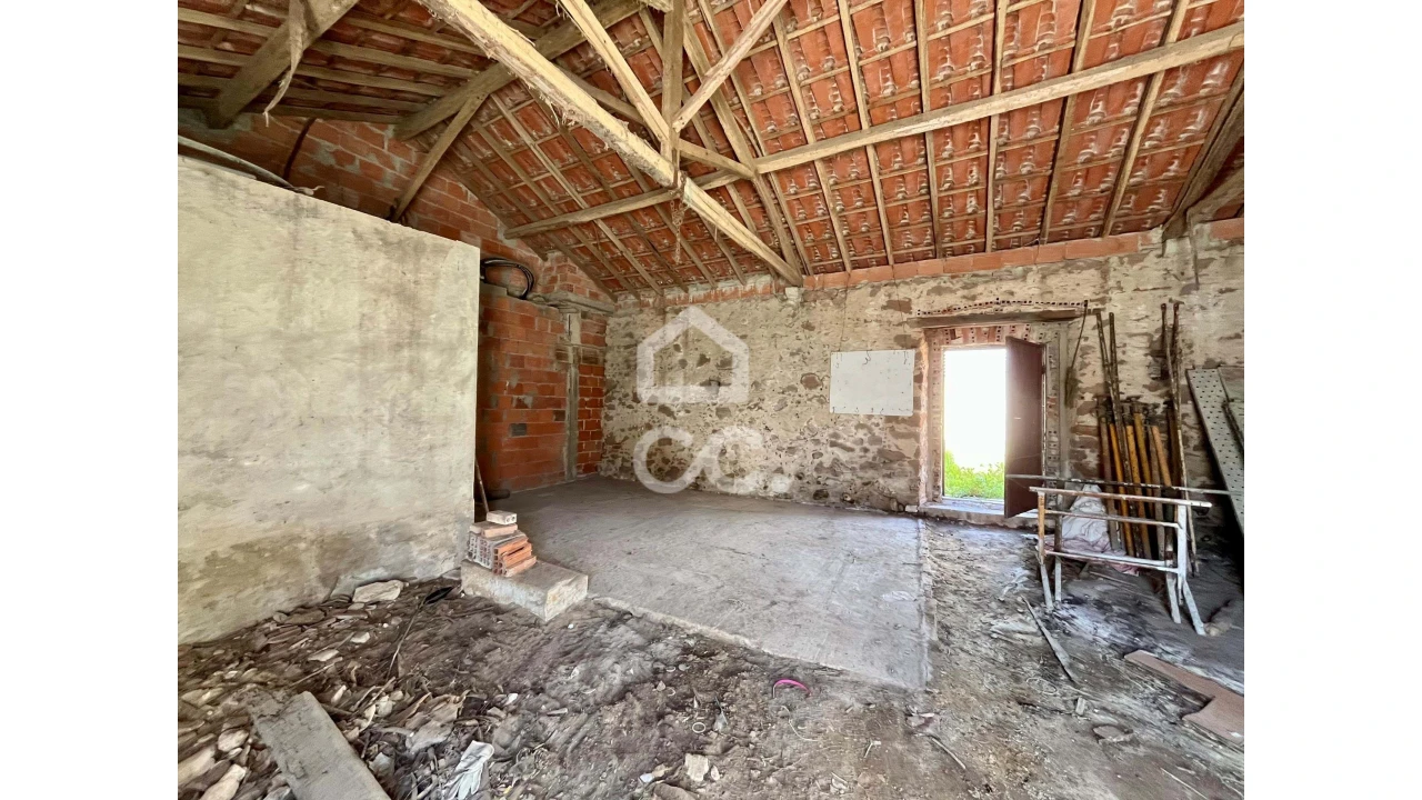 Moradia T1 para Venda em Moita dos Ferreiros Foto 15