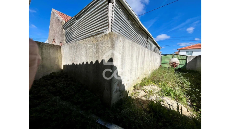 Moradia T1 para Venda em Moita dos Ferreiros Foto 7