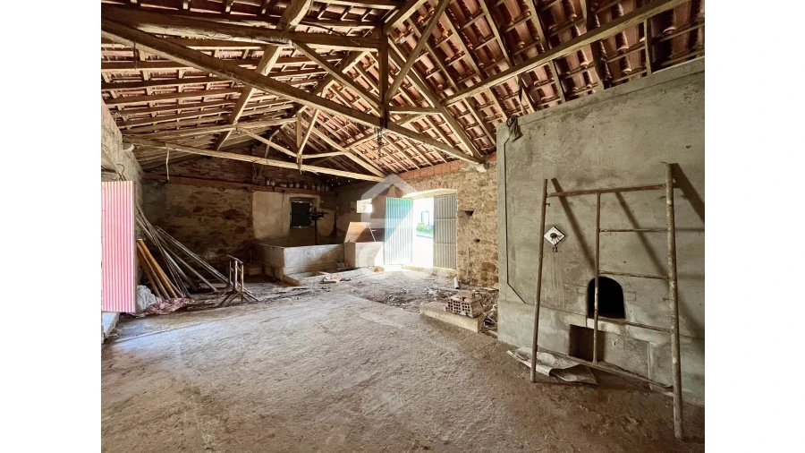 Moradia T1 para Venda em Moita dos Ferreiros Foto 14