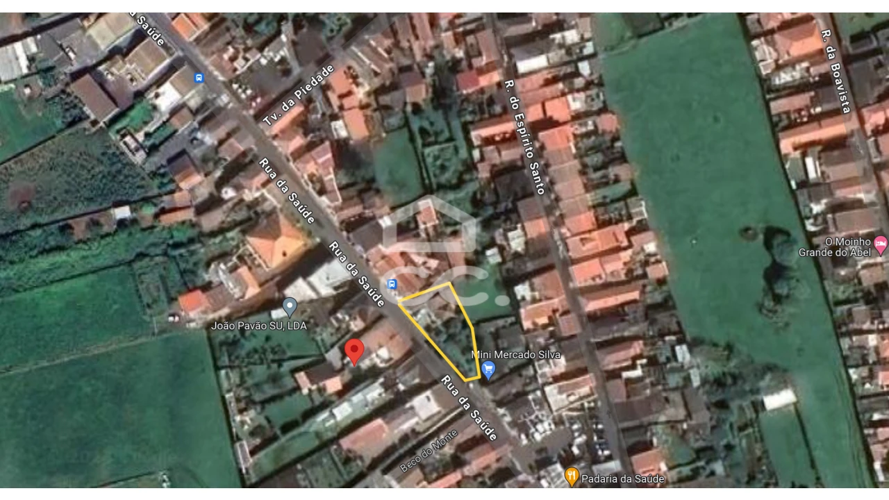 Moradia T3 para Venda em Arrifes Foto 19