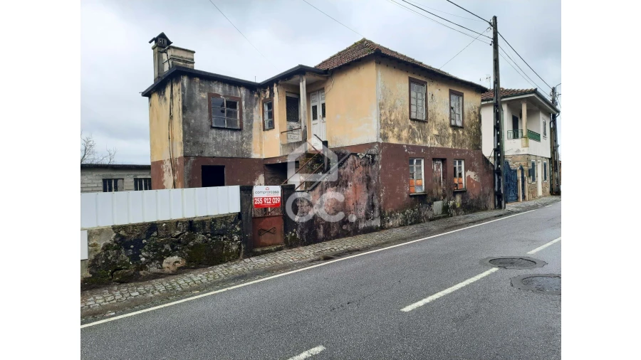 Moradia T2 para Venda em Freamunde Foto 13