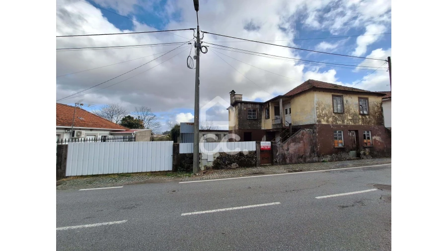 Moradia T2 para Venda em Freamunde Foto 11