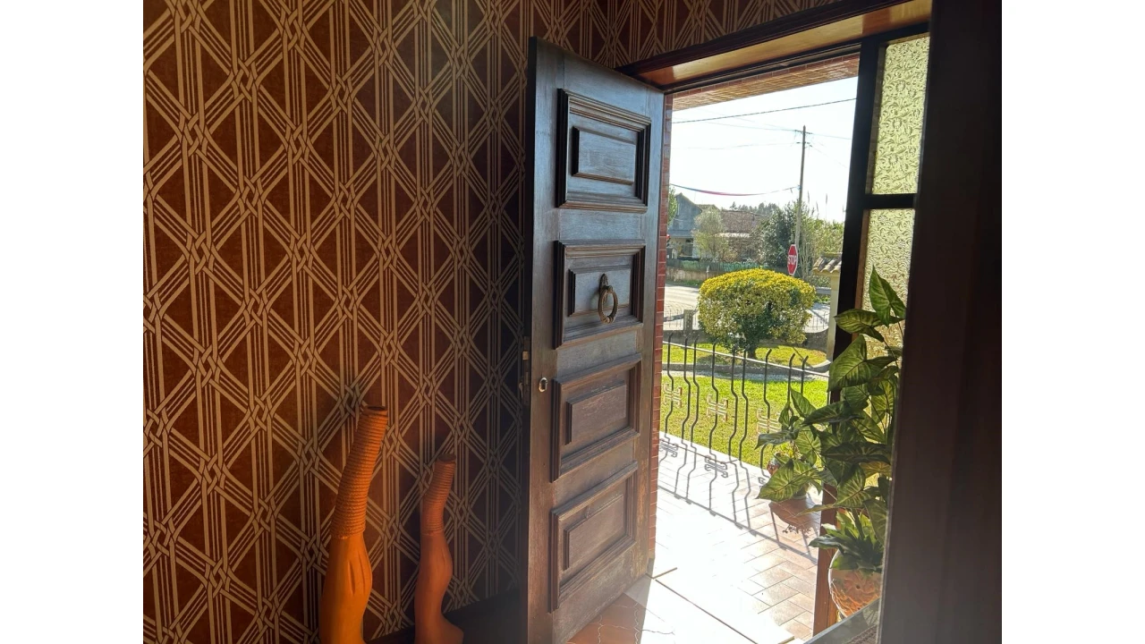 Moradia T4 para Venda em Bustos, Troviscal e Mamarrosa Foto 4