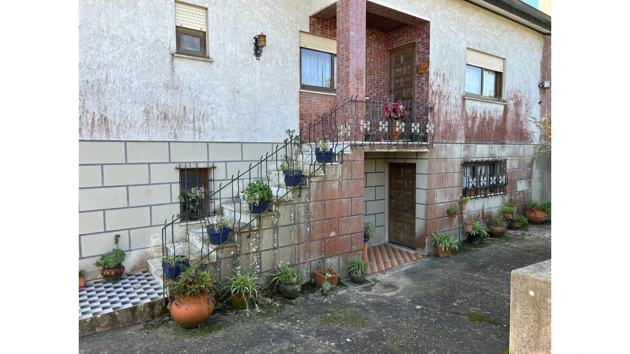 Moradia T4 para Venda em Bustos, Troviscal e Mamarrosa Foto 27