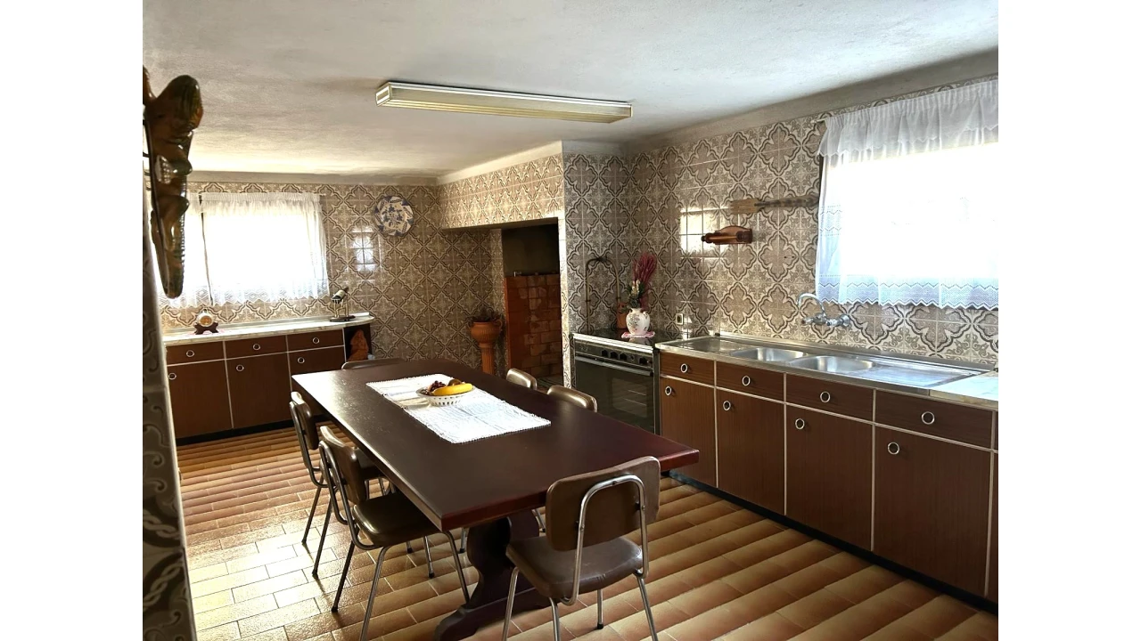 Moradia T4 para Venda em Bustos, Troviscal e Mamarrosa Foto 17