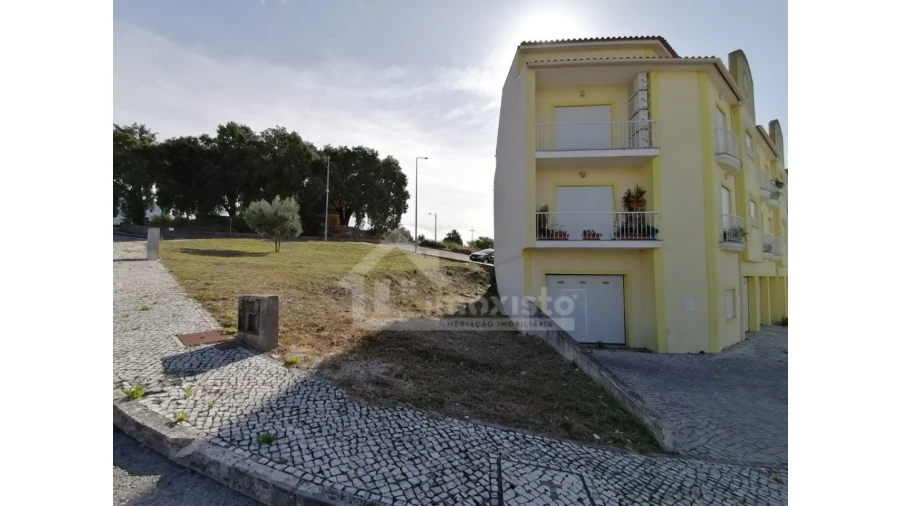Terreno P/ Prédio para Venda em Pedrogão Grande Foto 2