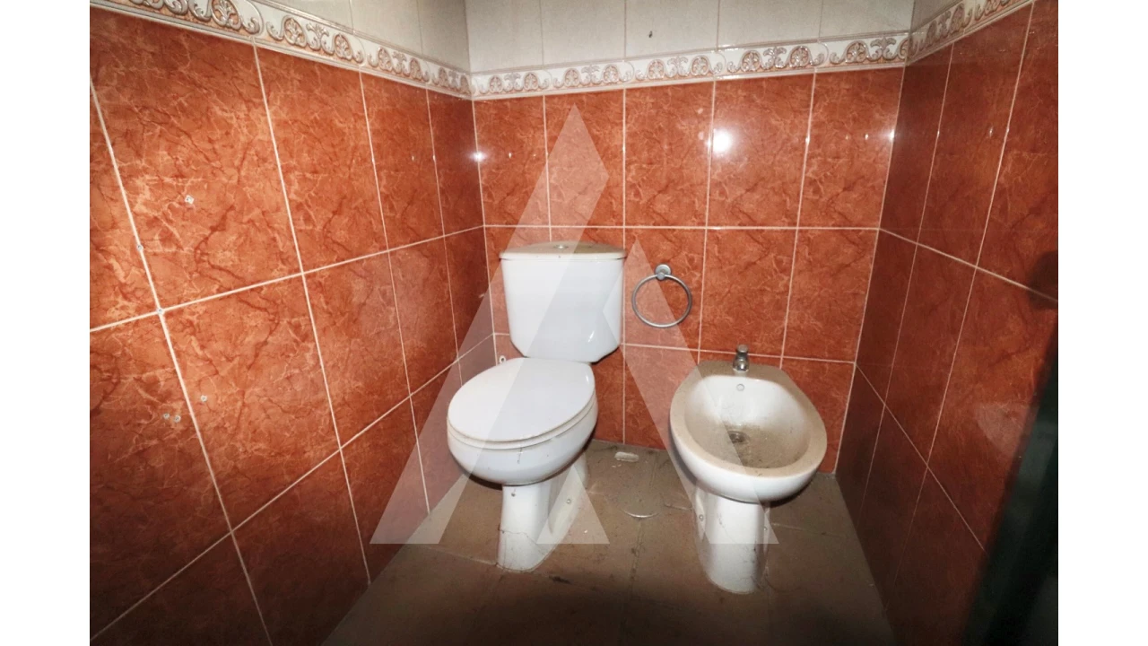 Negócio para Venda em Avelãs de Caminho Foto 25