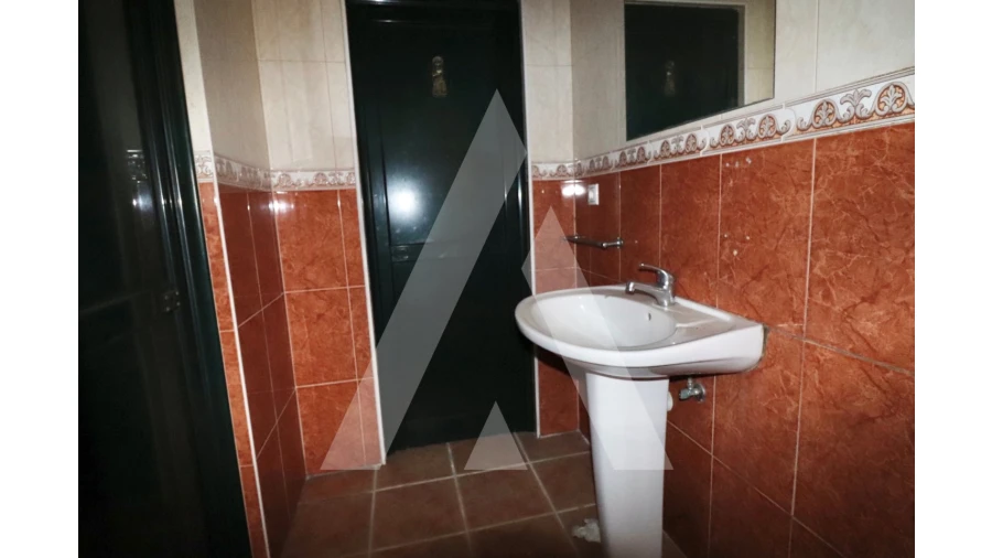 Negócio para Venda em Avelãs de Caminho Foto 14