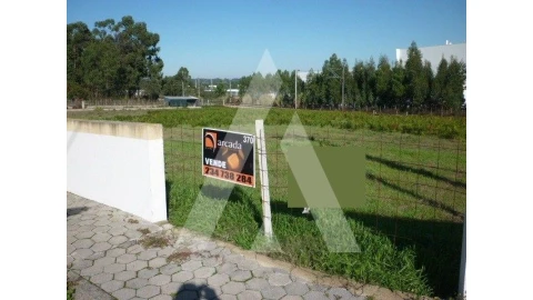 Terreno para Venda em Oiã