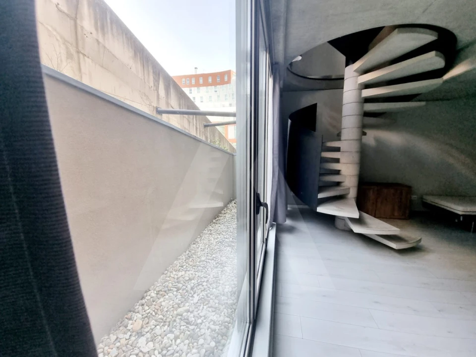 Apartamento T1 para Arrendamento em Glória e Vera Cruz Foto 10