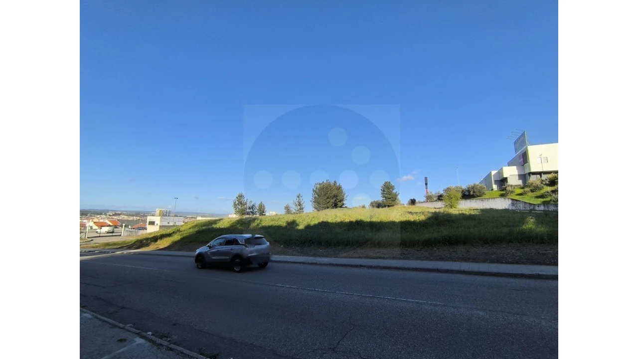 Terreno Comércio / Armazém para Venda em Abrantes (São Vicente e São João) e Alferrarede Foto 6