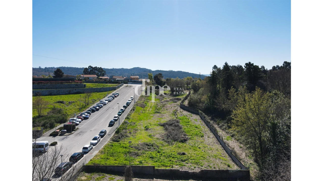 Terreno para Venda em Polvoreira Foto 9