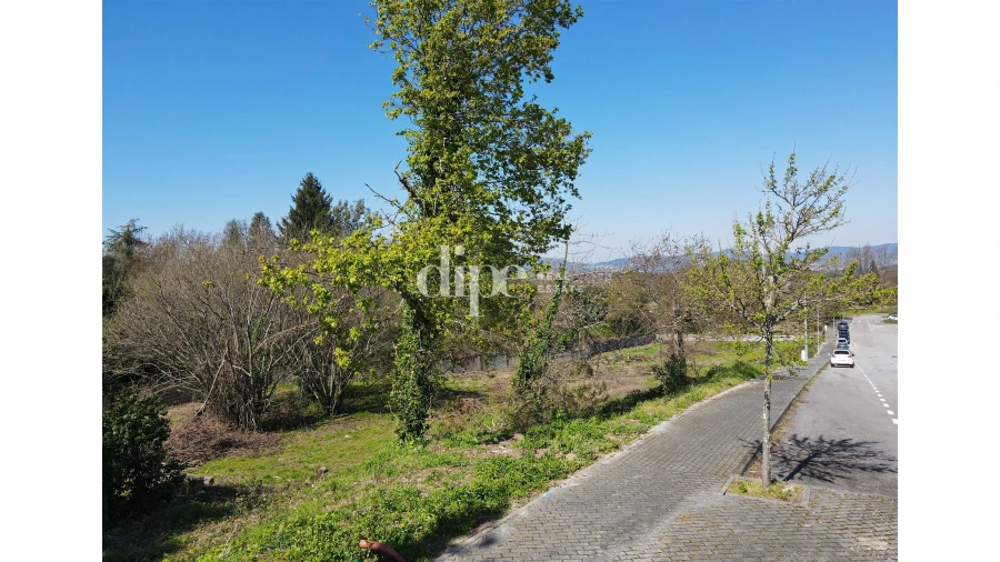 Terreno para Venda em Polvoreira Foto 15