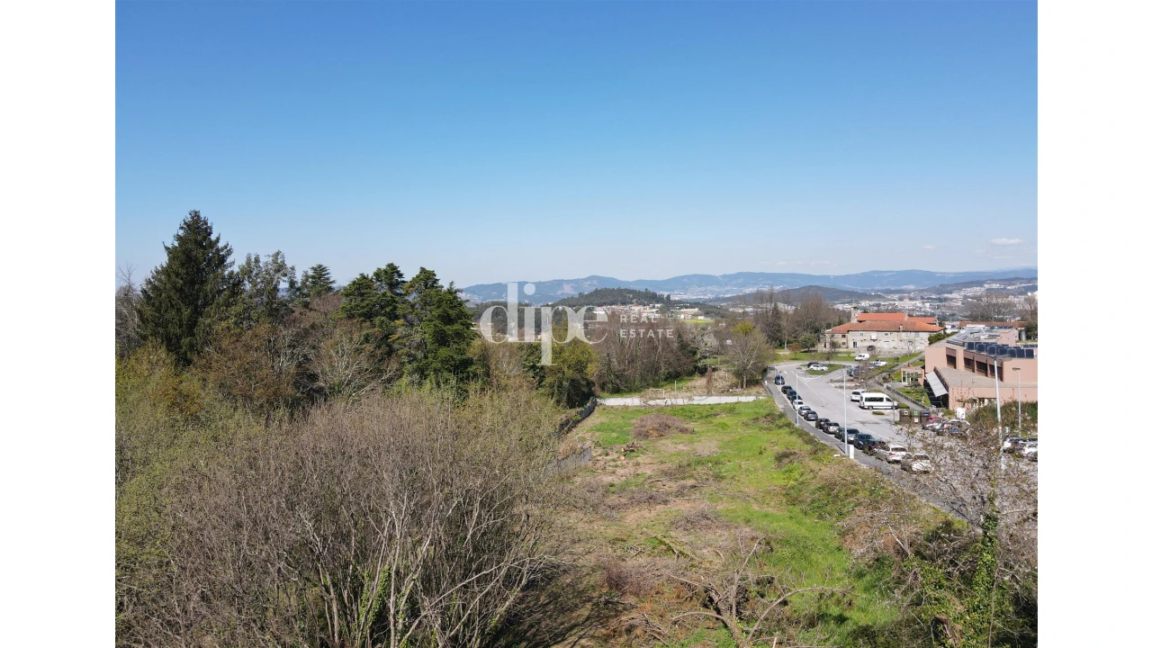 Terreno para Venda em Polvoreira Foto 14