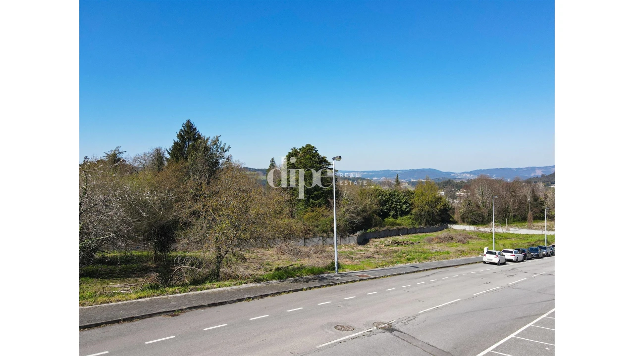 Terreno para Venda em Polvoreira Foto 15