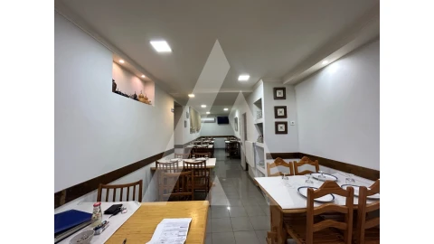 Negócio para Cedência de Quotas em Glória e Vera Cruz