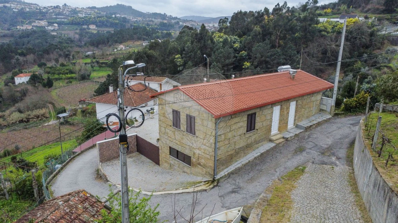 Moradia T3 para Venda em Fornos Foto 31