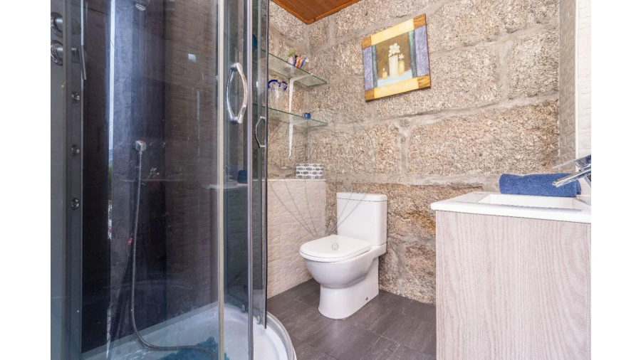 Moradia T3 para Venda em Fornos Foto 16