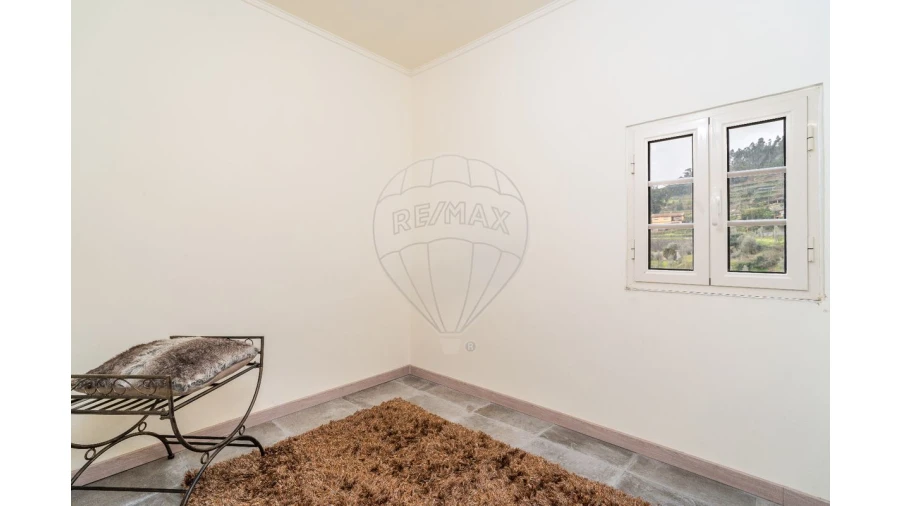 Moradia T3 para Venda em Fornos Foto 24