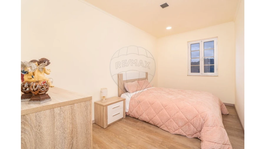 Moradia T3 para Venda em Fornos Foto 29