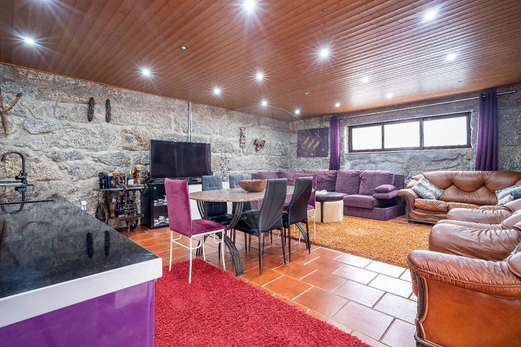 Moradia T3 para Venda em Fornos Foto 1