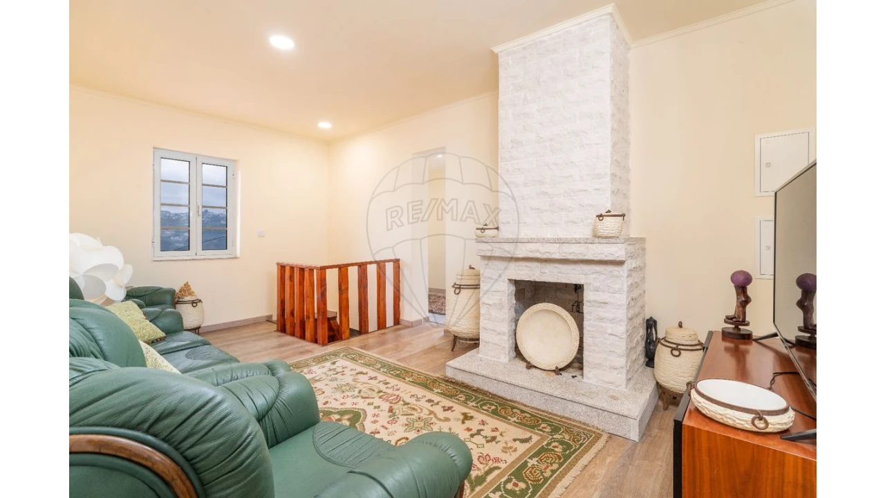 Moradia T3 para Venda em Fornos Foto 20