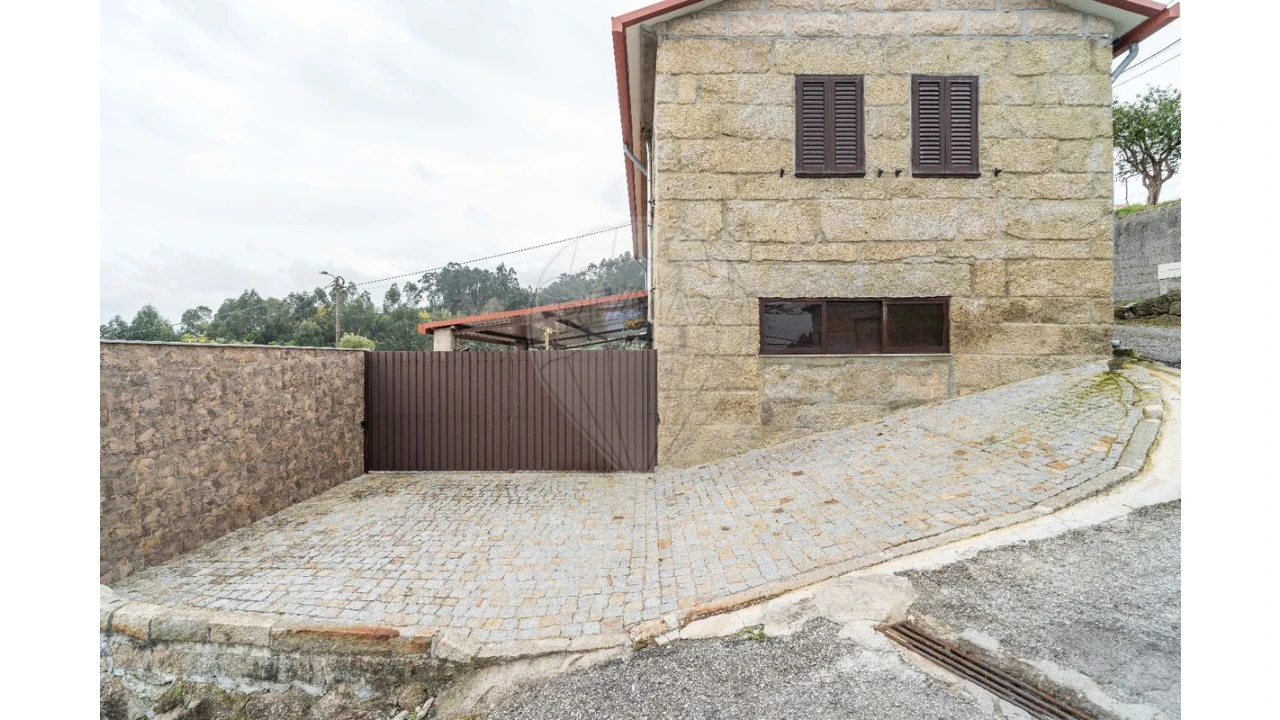 Moradia T3 para Venda em Fornos Foto 5