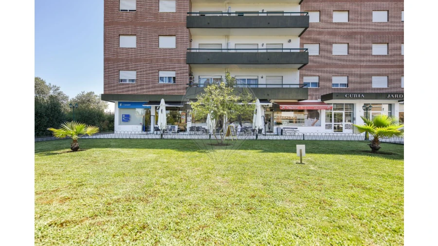 Loja para Venda em Tamengos, Aguim e Óis do Bairro Foto 3