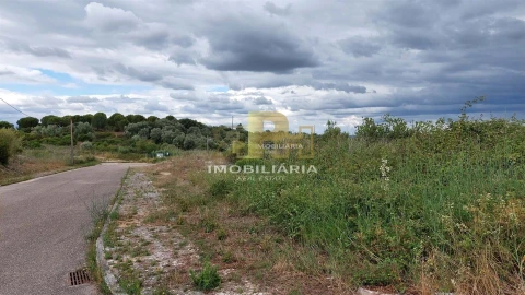 Terreno para Venda em Marvila, Ribeira Santarém, São Salvador, São Nicolau