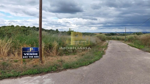 Terreno para Venda em Marvila, Ribeira Santarém, São Salvador, São Nicolau