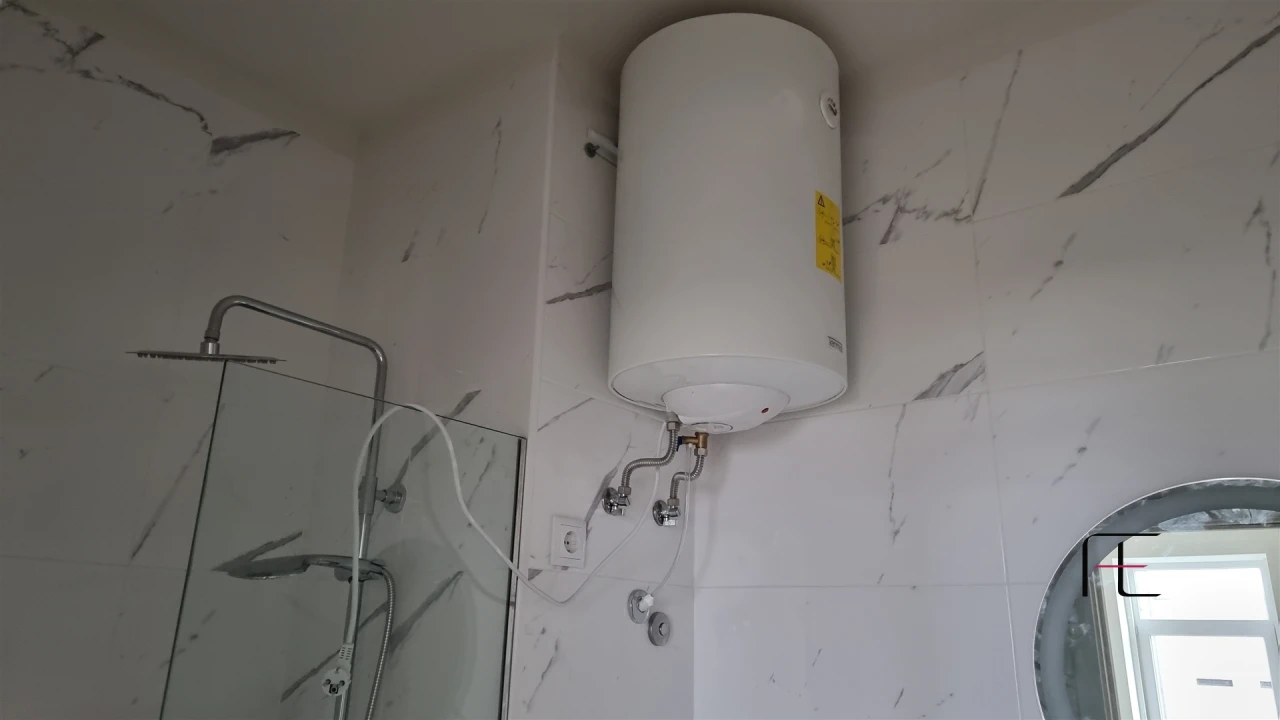 Prédio para Venda em Santa Marinha e São Pedro da Afurada Foto 14