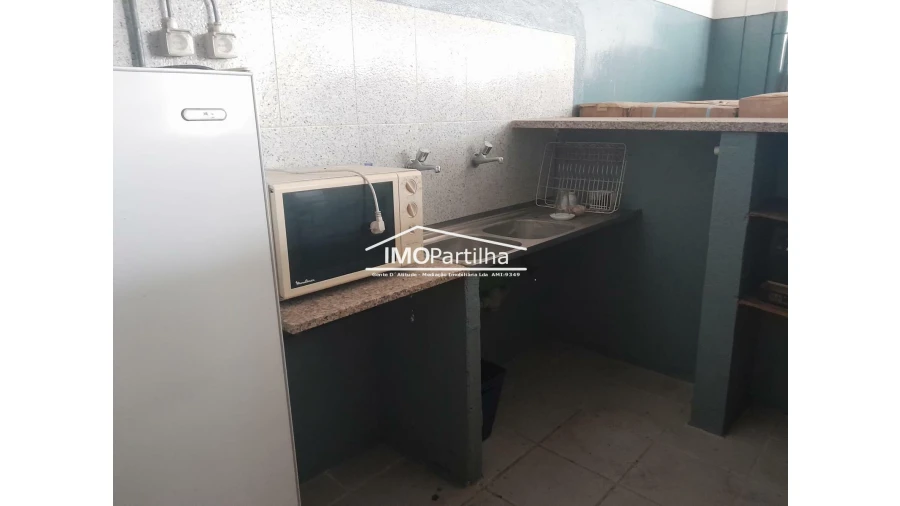 Armazém para Venda em Santa Iria de Azoia, São João da Talha e Bobadela Foto 13