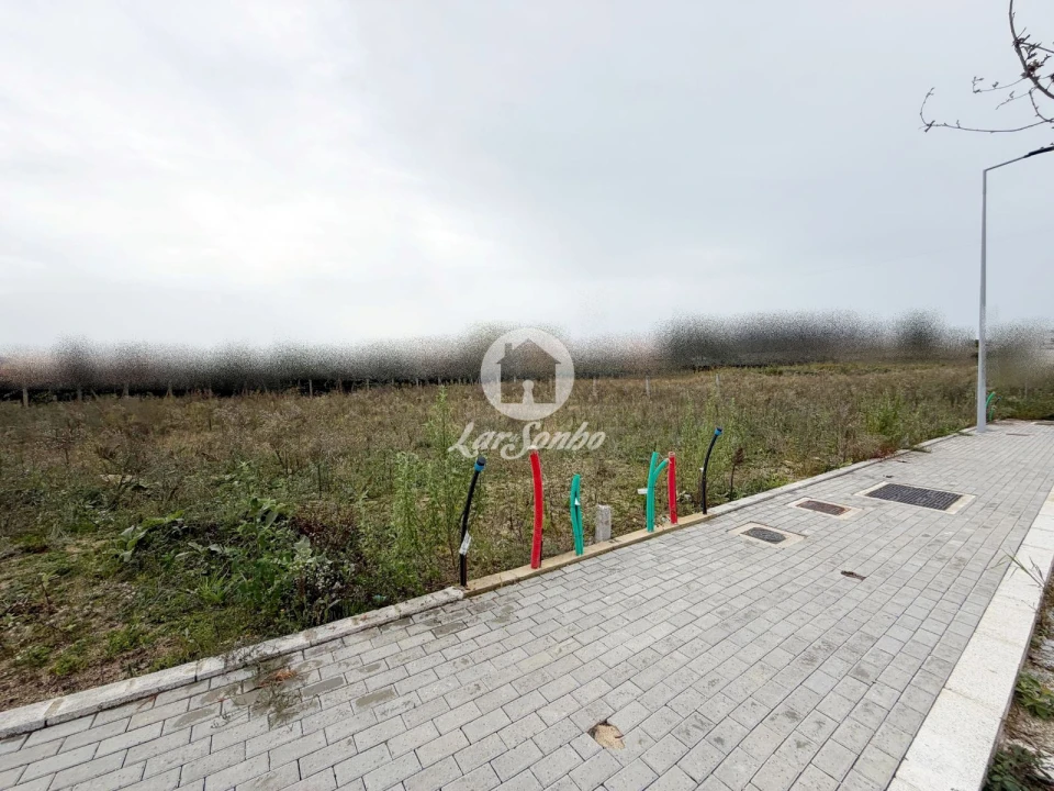 Terreno para Venda em Macieira da Maia Foto 12