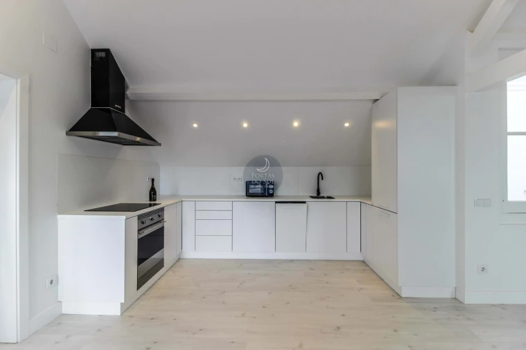 Armazém para Venda em Marvila, Ribeira Santarém, São Salvador, São Nicolau Foto 4