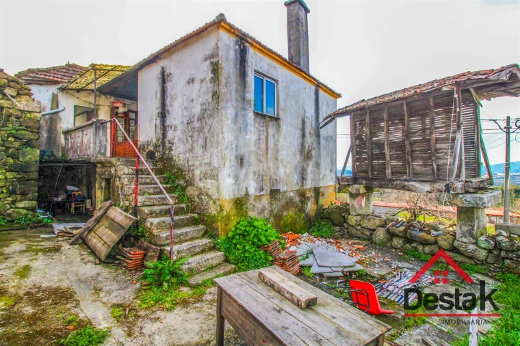 Moradia T2 para Venda em Cambra e Carvalhal de Vermilhas Foto 10