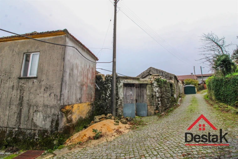 Moradia T2 para Venda em Cambra e Carvalhal de Vermilhas Foto 8