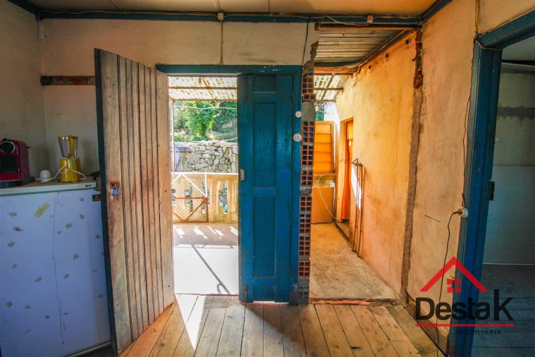 Moradia T2 para Venda em Cambra e Carvalhal de Vermilhas Foto 20