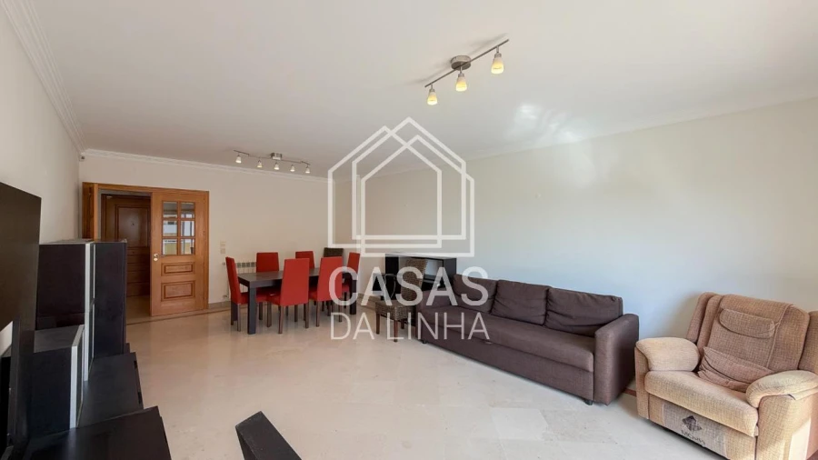 Apartamento T3 para Arrendamento em Carcavelos e Parede Foto 15