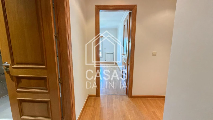 Apartamento T3 para Arrendamento em Carcavelos e Parede Foto 19